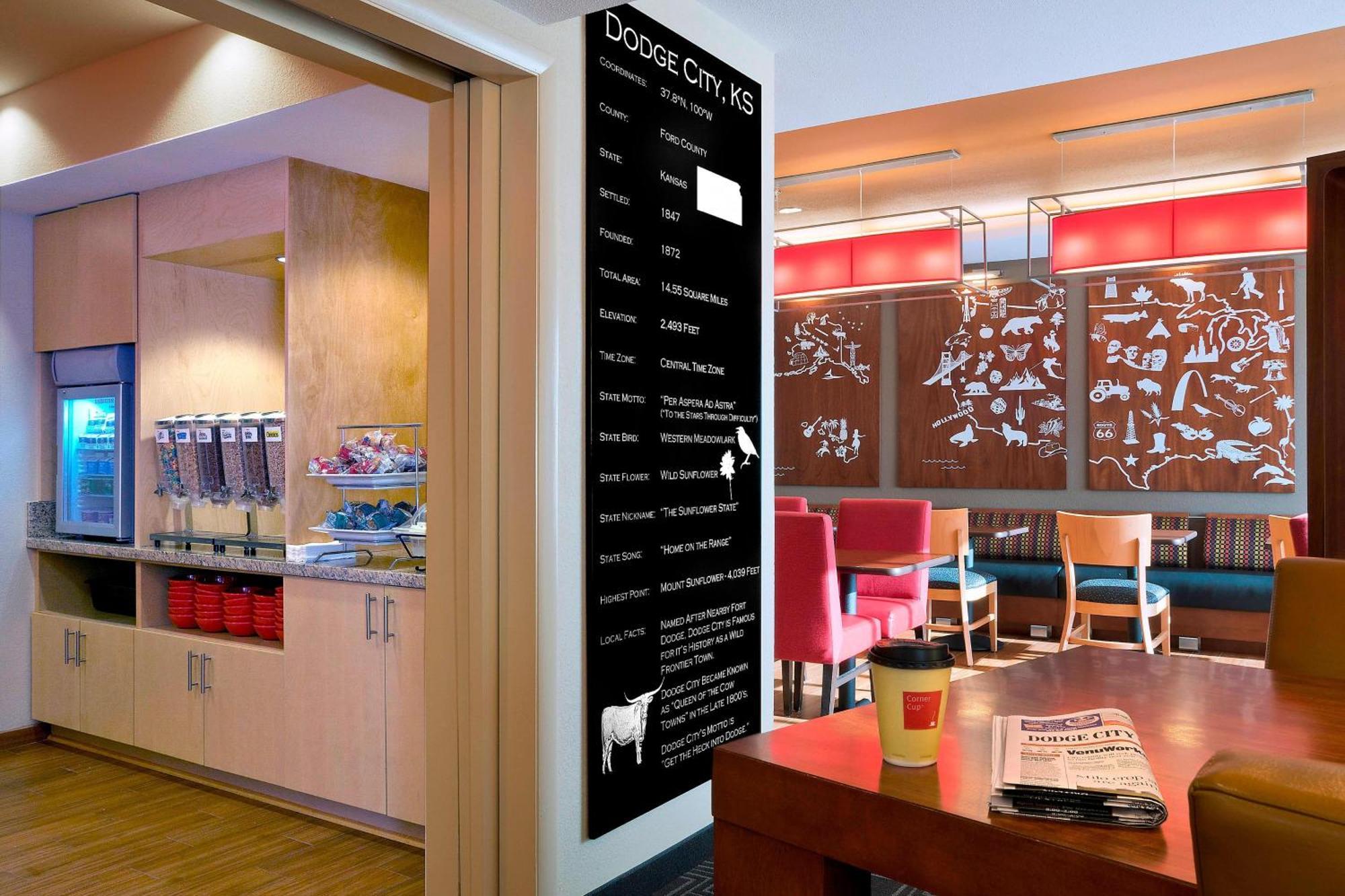 Towneplace Suites By Marriott Dodge City Extérieur photo